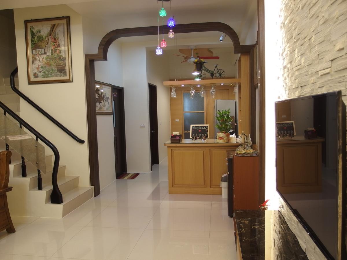 Happy Home B&B Wujie Ngoại thất bức ảnh