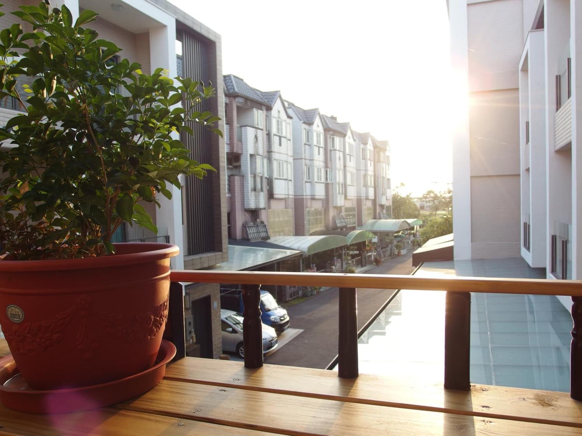 Happy Home B&B Wujie Ngoại thất bức ảnh