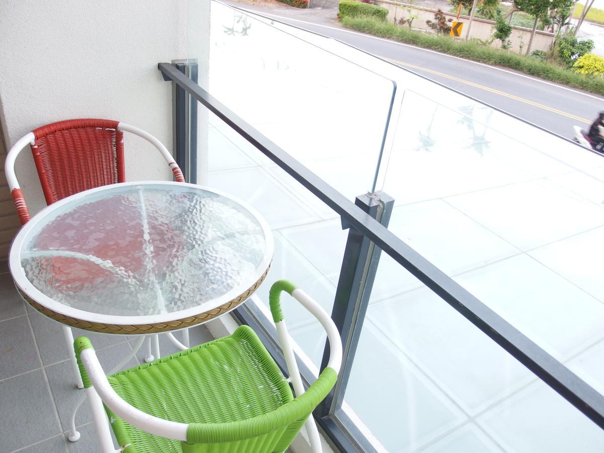 Happy Home B&B Wujie Ngoại thất bức ảnh